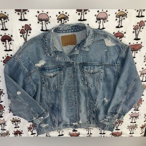 American Eagle Distressed Boyfriend Denim Jacket